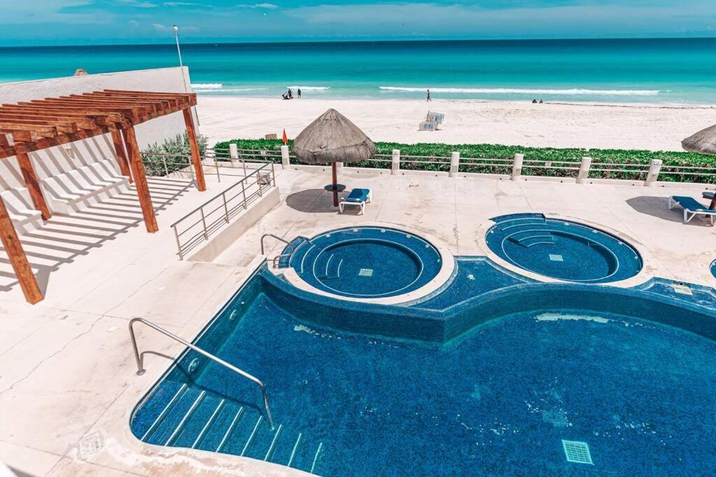 Villas Marlin 108, A Pie De Playa, Albercas, Jacuzi, Ubicacion Inmejorable Cancún Eksteriør billede