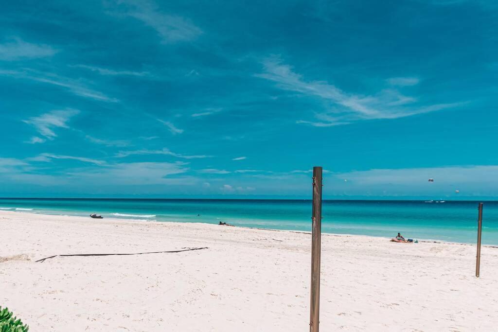 Villas Marlin 108, A Pie De Playa, Albercas, Jacuzi, Ubicacion Inmejorable Cancún Eksteriør billede