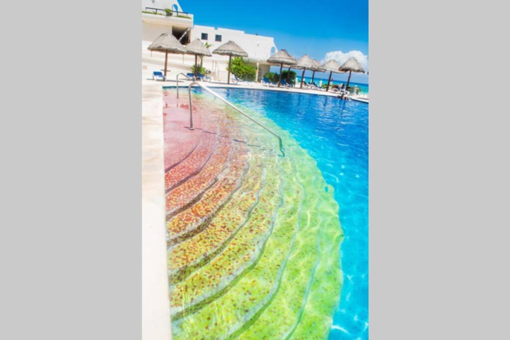 Villas Marlin 108, A Pie De Playa, Albercas, Jacuzi, Ubicacion Inmejorable Cancún Eksteriør billede