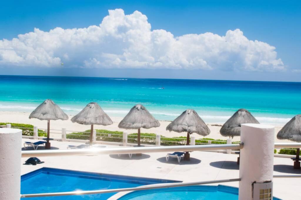 Villas Marlin 108, A Pie De Playa, Albercas, Jacuzi, Ubicacion Inmejorable Cancún Eksteriør billede
