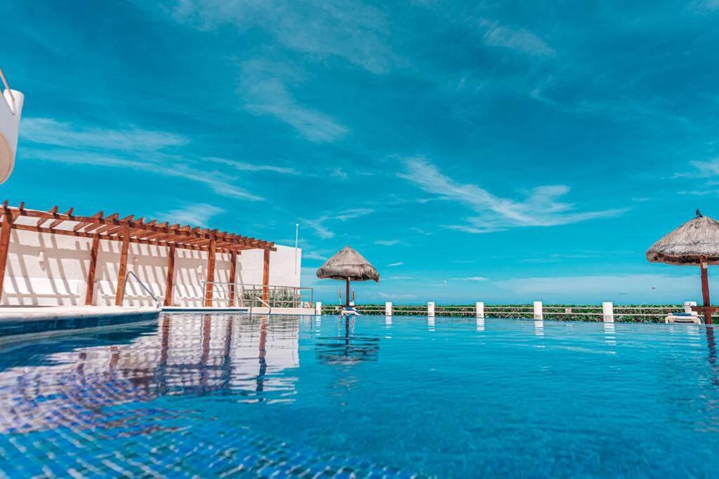 Villas Marlin 108, A Pie De Playa, Albercas, Jacuzi, Ubicacion Inmejorable Cancún Eksteriør billede